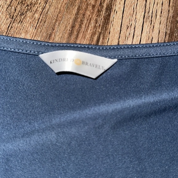 Kindred Bravely Jane Nursing Top size L - Picture 2 of 4